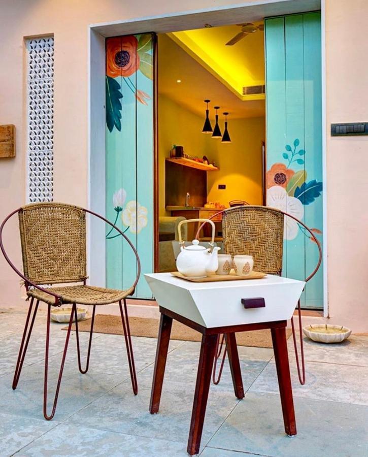 Parijat Private Pool Villa 1, 2 And 3 Bhk Ουνταϊπούρ Εξωτερικό φωτογραφία