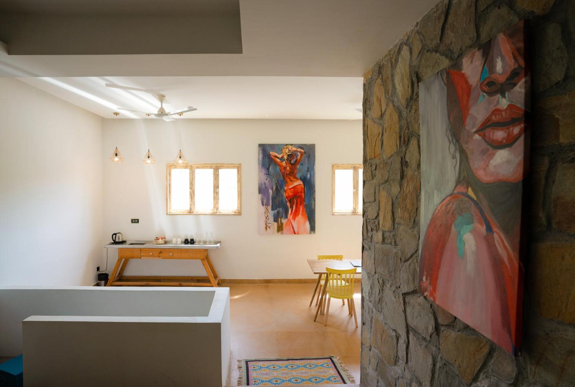 Parijat Private Pool Villa 1, 2 And 3 Bhk Ουνταϊπούρ Εξωτερικό φωτογραφία